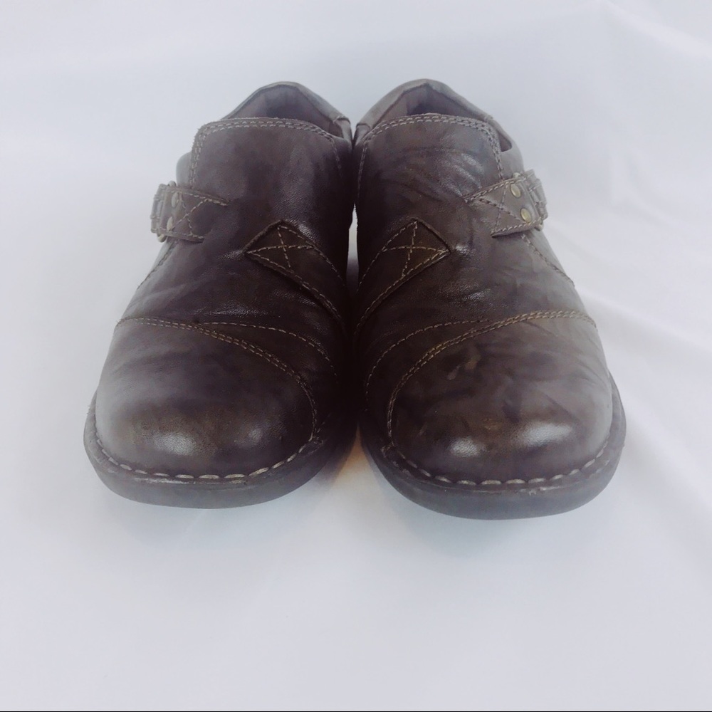 2/$14 Clarks Brown Leather Slip-ons 7 Medium - Picture 6 of 7